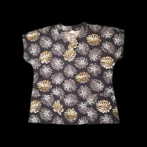 🚨Peekaboo USA XS "Hawaiian/Palm Tree/Island" Hawaii Made Medical Scrub Top